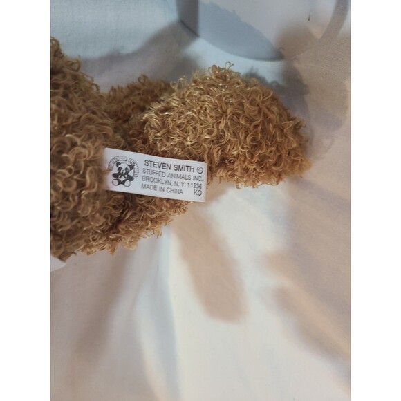 KISS on TOUR Steven Smith Stuffed 12" Brown Teddy Bear with White Shirt on Stand - Picture 5 of 5